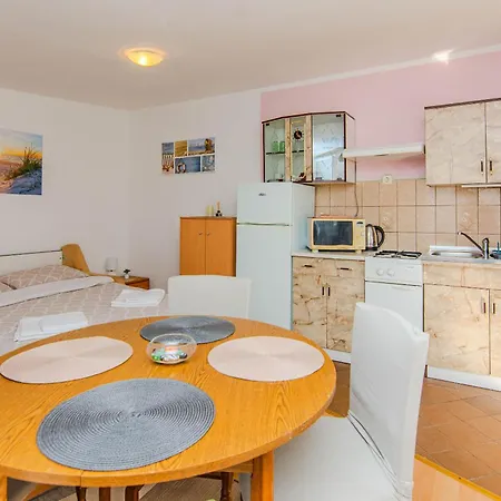 Appartement Ladika Vir